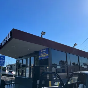 Best BBQ spot around!!