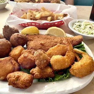 Fried Sampler Combo- shrimp, oysters, flounder, scallops, fries &amp; coleslaw