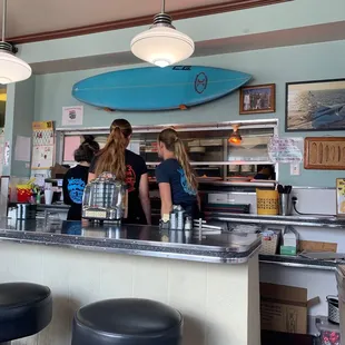 Such a cute place, super friendly service!