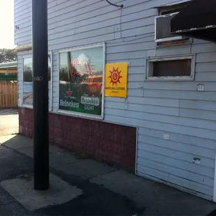 Awesome liquor store open till 2am late night