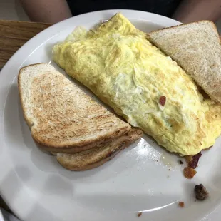 Cheeseburger omelet