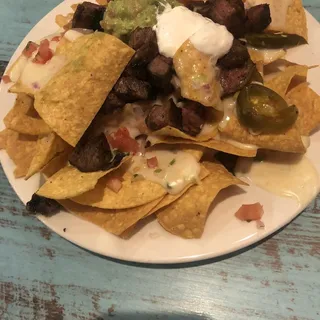 Big Style Nachos