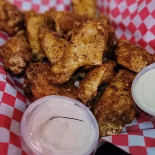 1 Dozen Mesquite BBQ Dry Rub Wings with Bleu Cheese