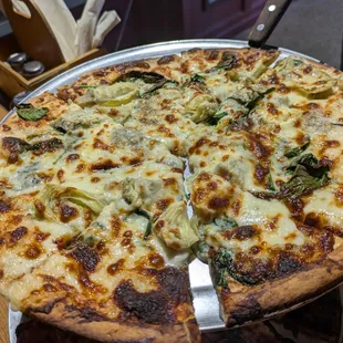 Debbie at Woody's Woodfire Pizza, Joplin