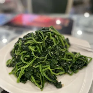Spinach with garlic