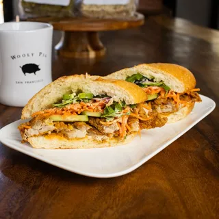 Fried Chicken Banh Mi