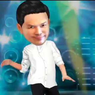 Chris L.