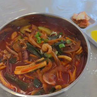 Jang mool? The spicy seafood noodle soup.