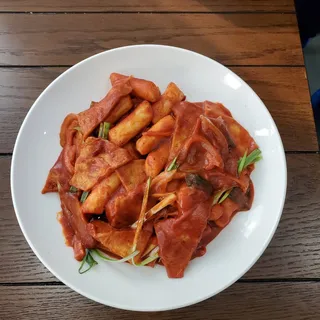8. Dukbokki