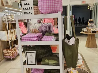 Aloha Collection - Ala Moana Center