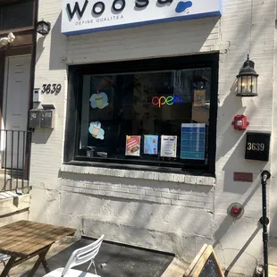 Outdoor seating