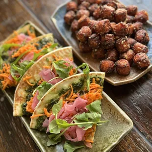 Veggie Flatbread &amp; Sweet Potato Tots