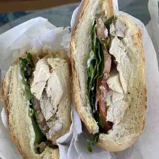 Lemon garlic chicken breast sandwich