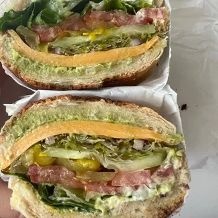 build your own vegetarian deli sandwich