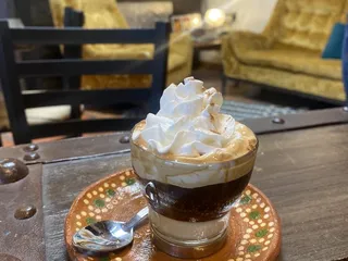 Cafe Arte Mi Admore
