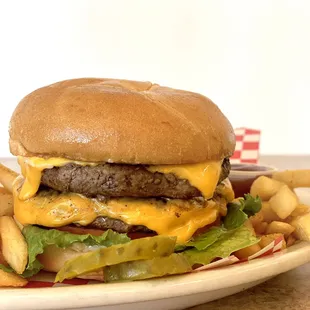 Homemade Cheeseburger
