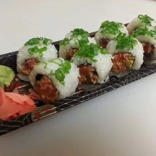 Love of fire roll. Spicy tuna and jalapeño goodness. My favorite.