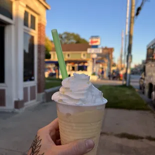 Lemon Bourbon shake. Sooo lemon-ey and delicious!