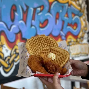 Ig:@eat_with_jeleneeee | Chicken and Waffles