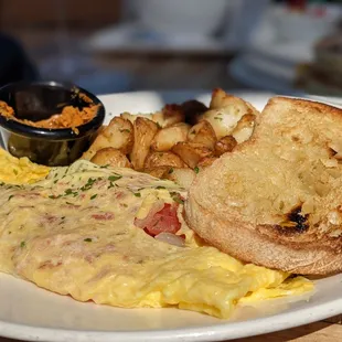 Santa Cruz Vegetable Omelette (sub cheese with Onion &amp; Peppers with Smoked Jalapeno Butter on the side)