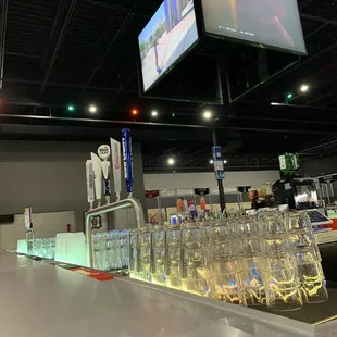 Front bar