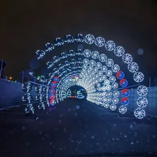 12/29/2021 Left side of tunnel was broken &amp; not in sync at all