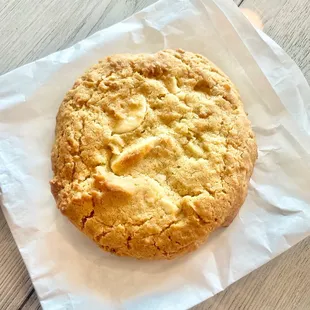 Lemon white chocolate cookie - free with your first visit! :)