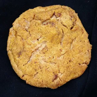 Peanut Butter Curry Pretzel Cookie