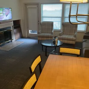 Level 1 living area