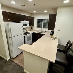 04.05.24 fully-equipped kitchen