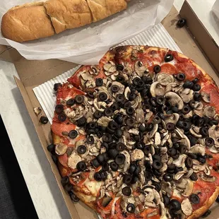 Garlic bread and build your own pizza