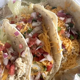 chicken taco ($2 taco tuesday)