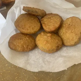 Fried pickles (not the whole portion)