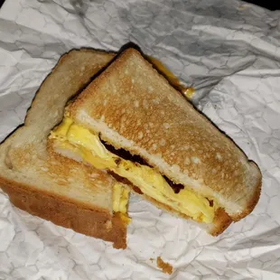 Bacon, egg, and cheese on white toast