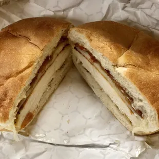 Sophia's grilled chicken with no lettuce, no tomato and provolone instead of Muenster cheese.