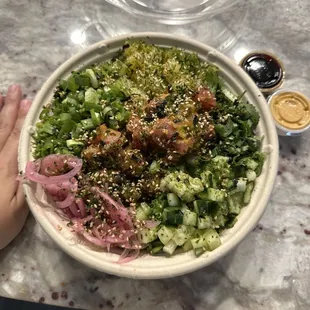 Build you own bowl - spicy tuna, spicy salmon