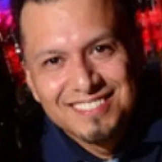Erik V.
