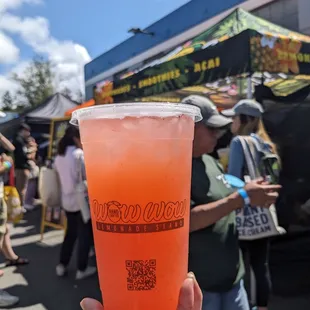 Strawberry pineapple lemonade, large size