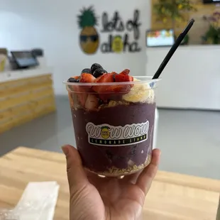 açaí bowl
