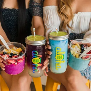 pitaya dragonfruit smoothie bowl, butterfly mojito lemonade, blue hawaii lemonade, blue hawaii smoothie bowl