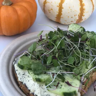 Black Lava Flatbread Sandwich