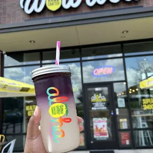 Outdoor decor and butterfly mojito lemonade.