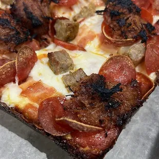 MEAT LOVERS PIZZA