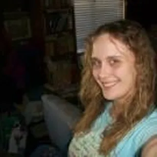 Gloria R.