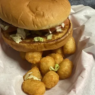 Hamburger  w/ Tater Tots