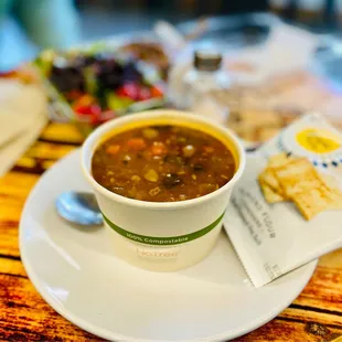 Organic Minestrone soup comes with Almond Flour crackers GET IT :)...