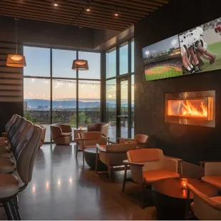 sushi and sashimi, interior
