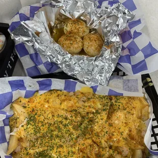 this is some of the best food i've ever had  my first time visiting and i'll be back soon !!