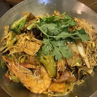 Dry hot pot: shrimp, fish tofu, mini sausages, broccoli, ramen, bean sprouts, yuba, squid, woodear mushrooms