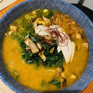 Vegetarian tan tan ramen